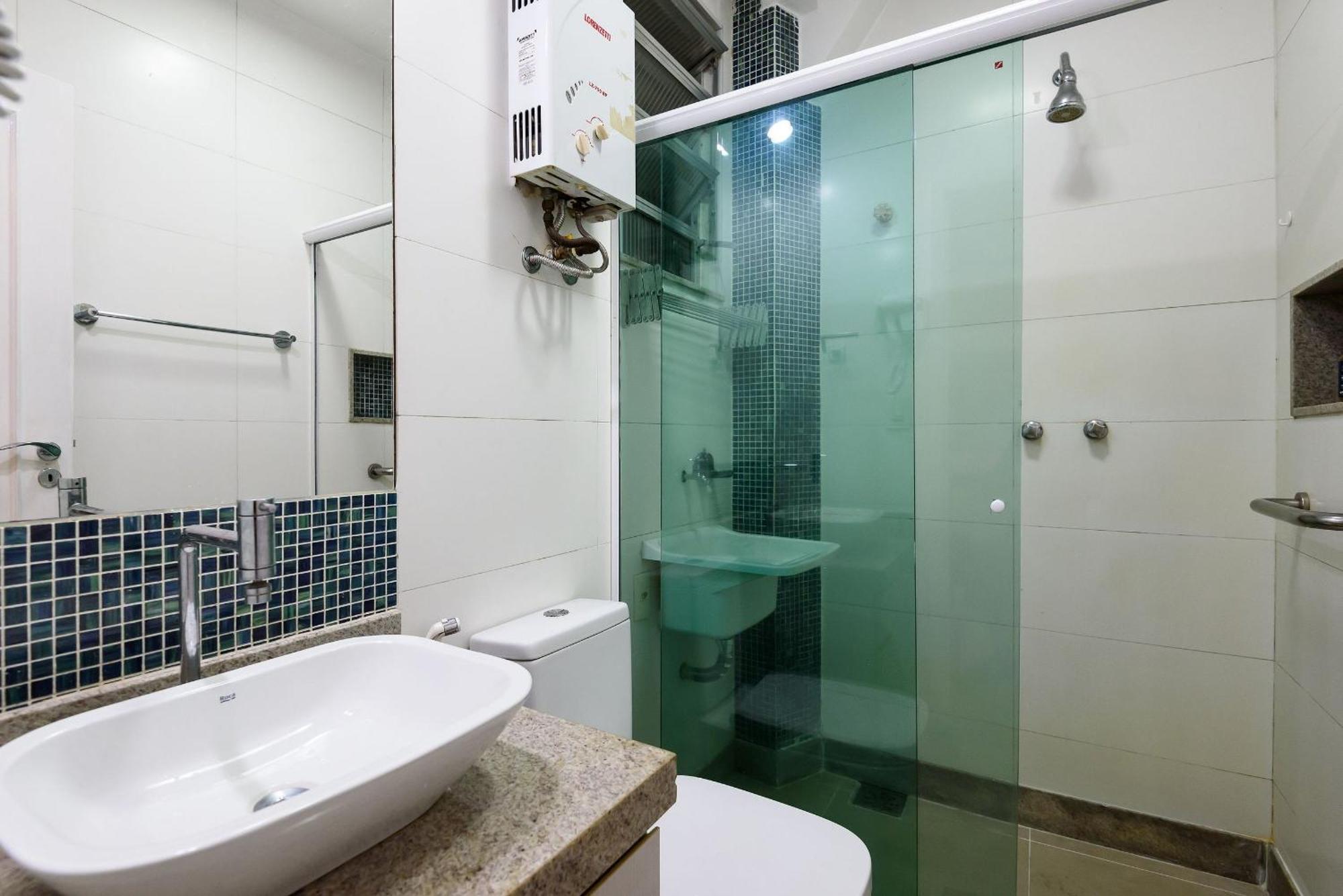 Apartamento 2qtos A 100m Da De Copacabana | Re 85/305 Río de Janeiro