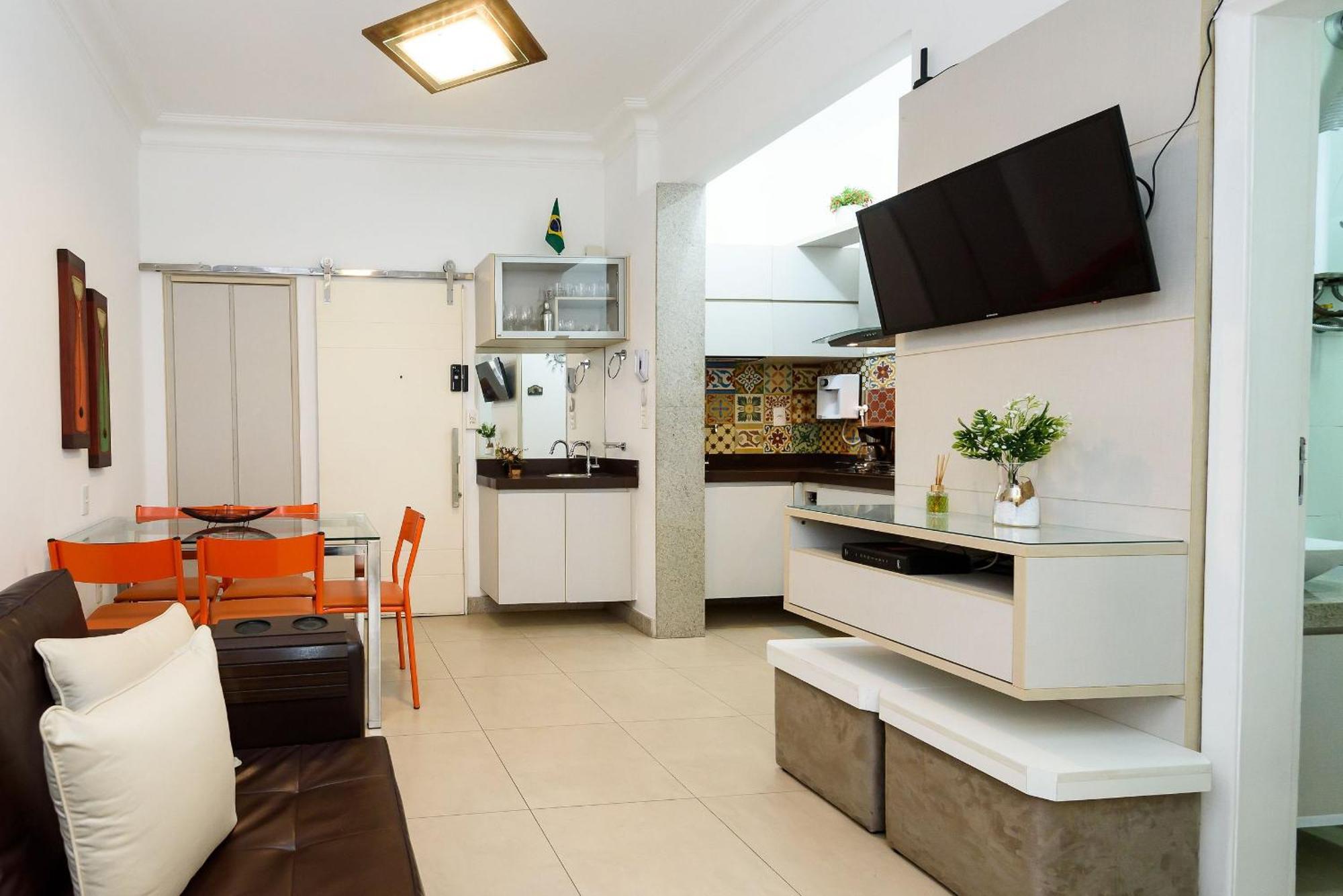 2qtos A 100m Da De Copacabana | Re 85/305 Apartamento Río de Janeiro