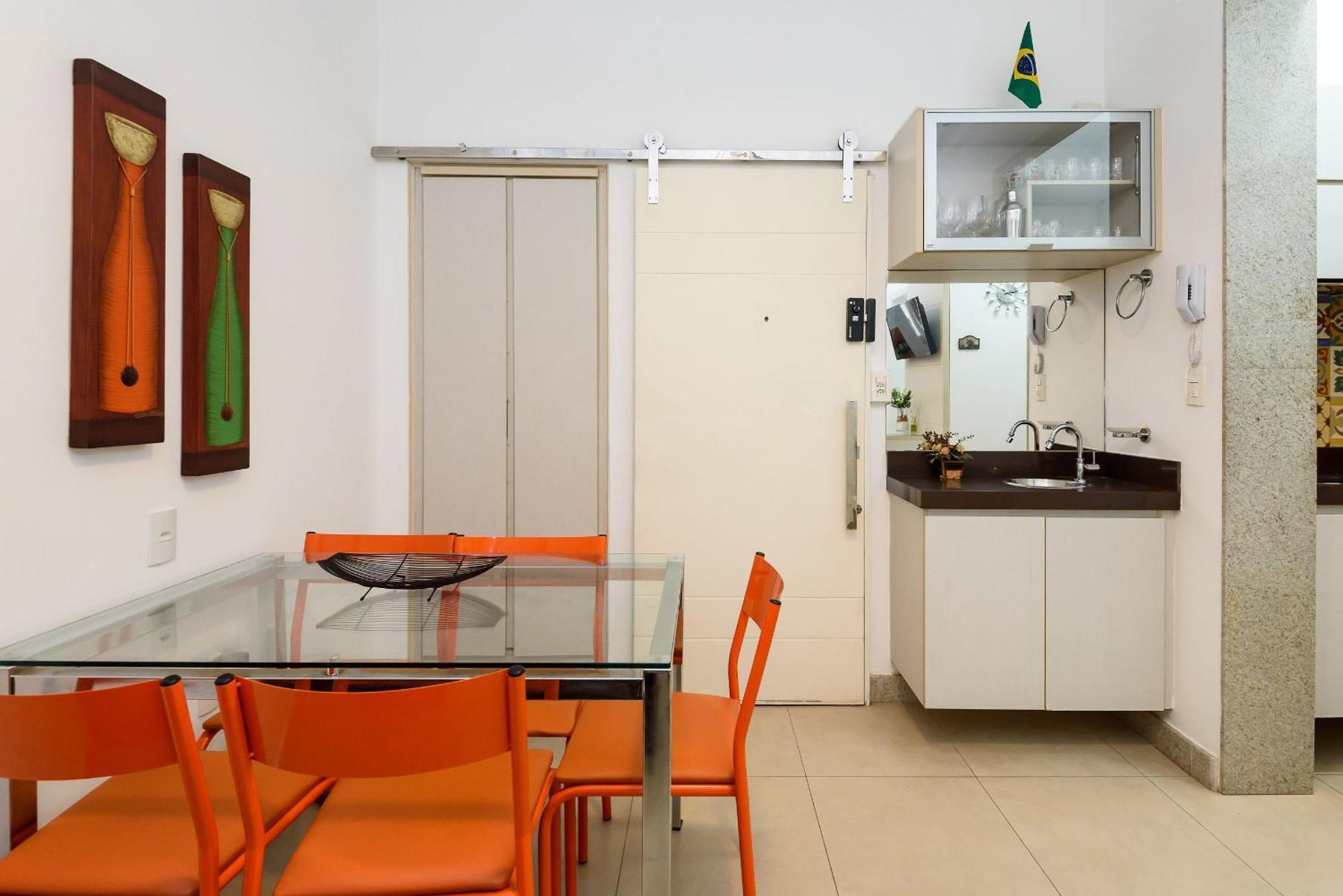 Apartamento 2qtos A 100m Da De Copacabana | Re 85/305 Río de Janeiro