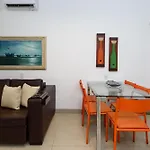 2Qtos A 100M Da Praia De Copacabana | Re 85/305